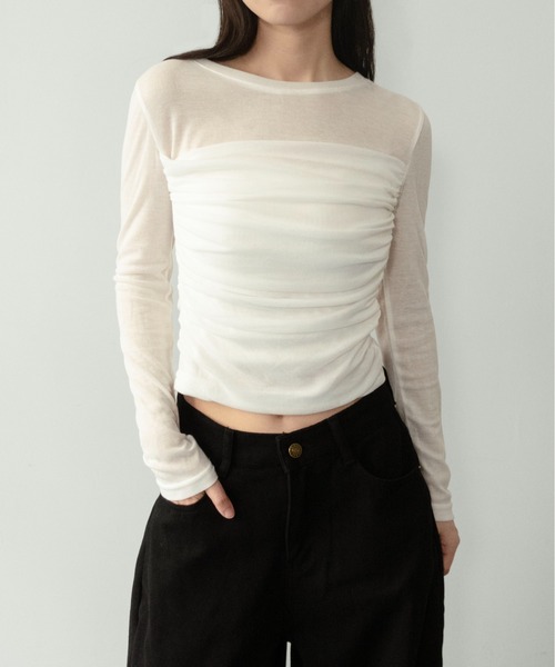 on:nue（オンニュ）の「【on:nue】[お気に入り登録数3,500突破！] エアリータッチシャーリングトップス（Tシャツ/カットソー・レディース・ブラウン/アイボリー・FREE）」の4枚目の写真