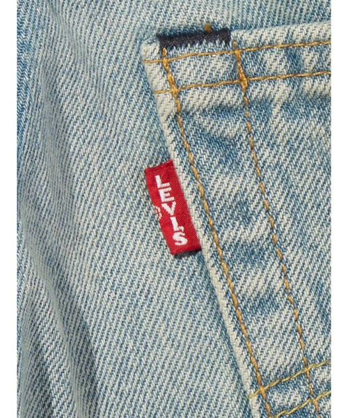 Levi's(リーバイス)の「Levi's/リーバイス 555(TM) リラックスストレート ジーンズ ライトインディゴ(デニムパンツ・メンズ・ライトインディゴブルー・W28 L32/W29 L32/W31 L32/W33 L32/W34 L32/W30 L32/W36 L32/W32 L32)」の3枚目の写真