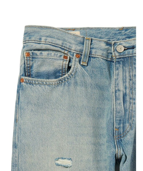 Levi's(リーバイス)の「Levi's/リーバイス 555(TM) リラックスストレート ジーンズ ライトインディゴ(デニムパンツ・メンズ・ライトインディゴブルー・W28 L32/W29 L32/W31 L32/W33 L32/W34 L32/W30 L32/W36 L32/W32 L32)」の4枚目の写真