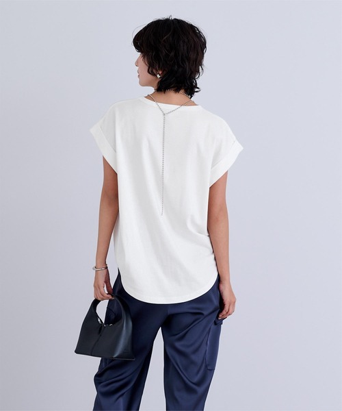 UR'S(ユアーズ)の「汗染み防止ロゴTシャツ(Tシャツ/カットソー・レディース・ホワイト/ネイビー/チャコール/ブラック・L/M/S)」の9枚目の写真