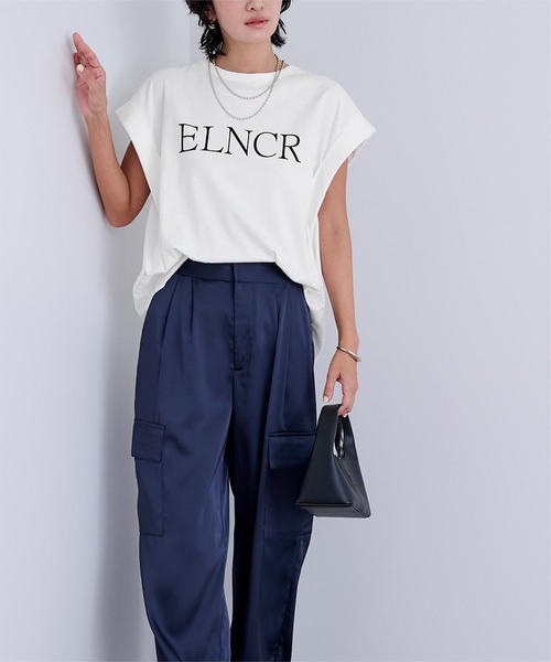 UR'S(ユアーズ)の「汗染み防止ロゴTシャツ(Tシャツ/カットソー・レディース・ホワイト/ネイビー/チャコール/ブラック・L/M/S)」の14枚目の写真