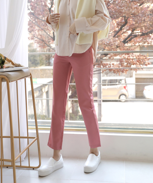 BBAEBBAE(ペッペ)の「シワなしシンプルバックバンディングストレートスラックス(スラックス・レディース・その他・S/M/L)」の4枚目の写真