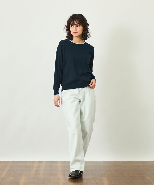 MACKINTOSH PHILOSOPHY(マッキントッシュ フィロソフィー)の「GREY LABEL バイカラークルーネックニット(ニット/セーター・レディース・ベージュ/ダークネイビー/グレー系その他・2/6)」の5枚目の写真