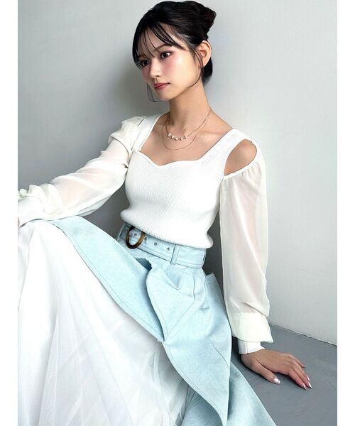 RESEXXY（リゼクシー）の「シアースリーブニットプルオーバー（ニット/セーター・レディース・ブラック/ホワイト/ピンク・FREE）」の4枚目の写真