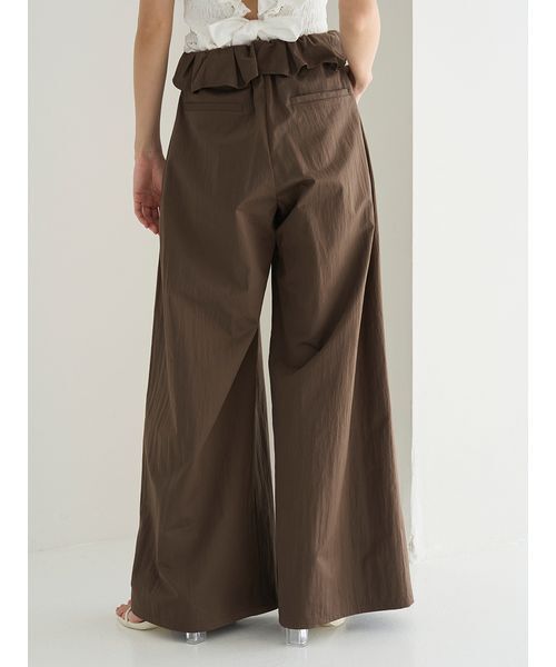 SNIDEL(スナイデル)の「ウエストデザインボリュームワイドパンツ(その他パンツ・レディース・ライトブルー/ブラウン/グレー・1/0)」の8枚目の写真