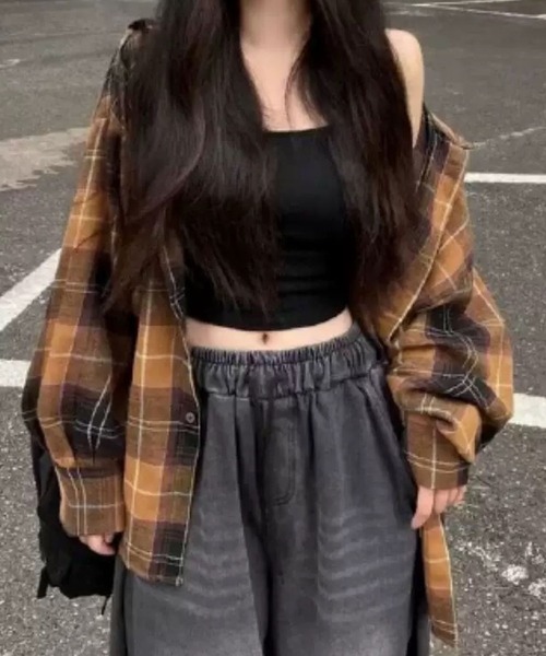 SPIGA（スピーガ）の「ｵｰﾊﾞｰｻｲｽﾞﾁｪｯｸｼｬﾂﾌｰﾃﾞｨ（パーカー・レディース・ブラック/イエロー・X-LARGE/LARGE/MEDIUM/SMALL）」の3枚目の写真