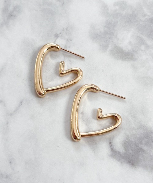 yu-ka（ユーカ）の「YU-KA:ハートデザインスタッドピアス Heart design stud pierce（ピアス（両耳用）・レディース・シルバー/ゴールド・FREE）」の4枚目の写真