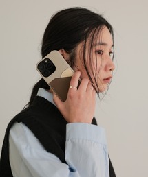 attiree（アティレー）の「トライカラー バックカバー スマホカバー本革 エプソンレザー 【iPhone 16/16 Pro/16 Plus/16 Pro Max 】（スマホケース/カバー）」