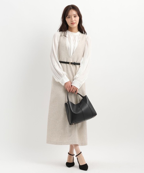 Andemiu（アンデミュウ）の「ベルトツキVネックジャンスカ646324（ジャンパースカート・レディース・アイボリー/ブラック/ブルー・FREE）」の9枚目の写真