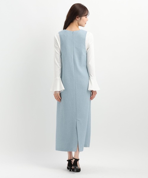 Andemiu（アンデミュウ）の「ベルトツキVネックジャンスカ646324（ジャンパースカート・レディース・アイボリー/ブラック/ブルー・FREE）」の17枚目の写真