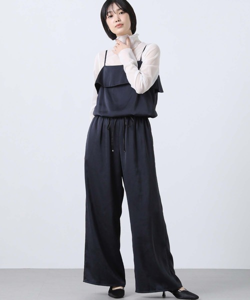 Gready Brilliant(グレディブリリアン)の「LUサテンキャミサロペ(ワンピース・レディース・ネイビー/モカ・38)」の1枚目の写真
