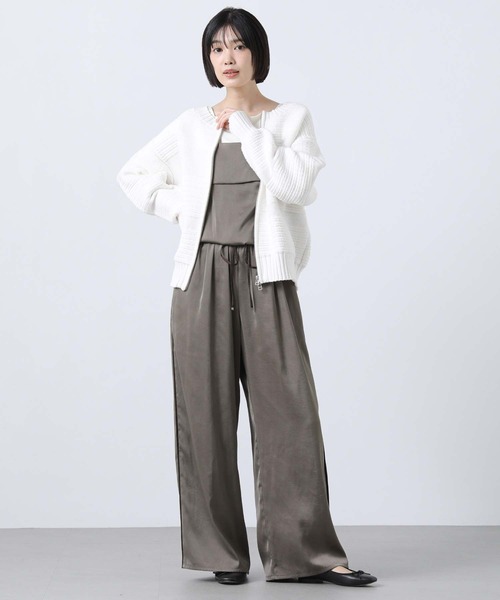 Gready Brilliant(グレディブリリアン)の「LUサテンキャミサロペ(ワンピース・レディース・ネイビー/モカ・38)」の14枚目の写真