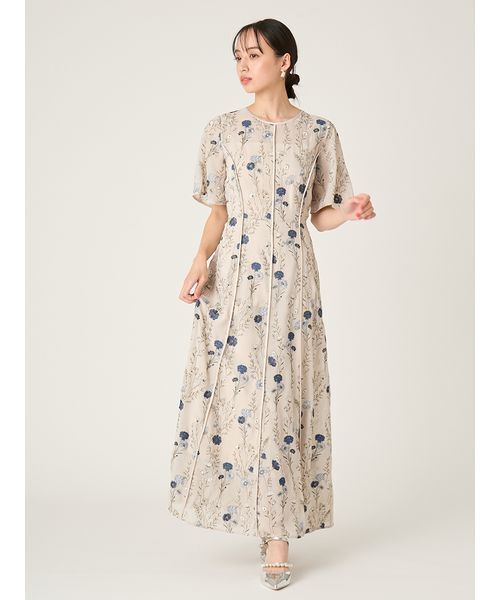 FRAY I.D（フレイアイディー）の「ボタニカル　エンブロイダリードレス（ドレス・レディース・ライトベージュ/ブラック/ネイビー・1/0）」の4枚目の写真