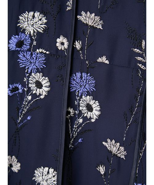 FRAY I.D（フレイアイディー）の「ボタニカル　エンブロイダリードレス（ドレス・レディース・ライトベージュ/ブラック/ネイビー・1/0）」の17枚目の写真