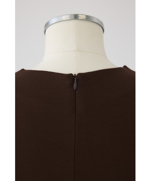 RIM.ARK(リムアーク)の「Cropped tight tops クロップド タイト トップス(Tシャツ/カットソー・レディース・杢グレー/オフホワイト/ブラック/ダークブラウン・FREE)」の17枚目の写真