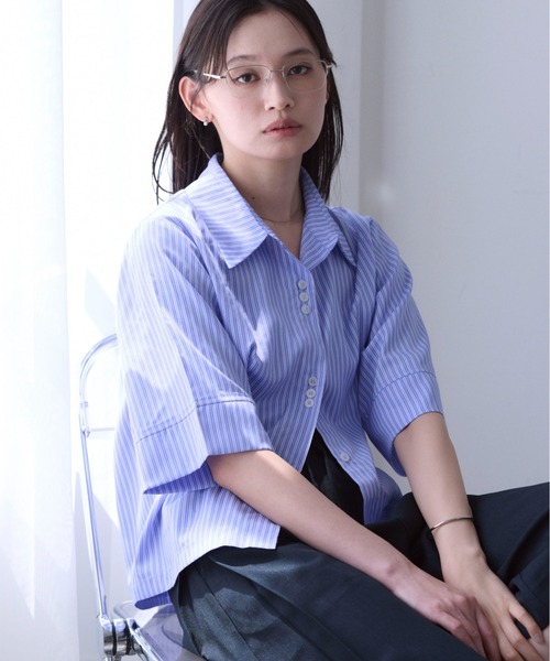 SOYEN(ソイエン)の「ハーフスリーブストライプシャツ/セットアップ可(シャツ/ブラウス・レディース・ホワイト/ブルー・F)」の9枚目の写真