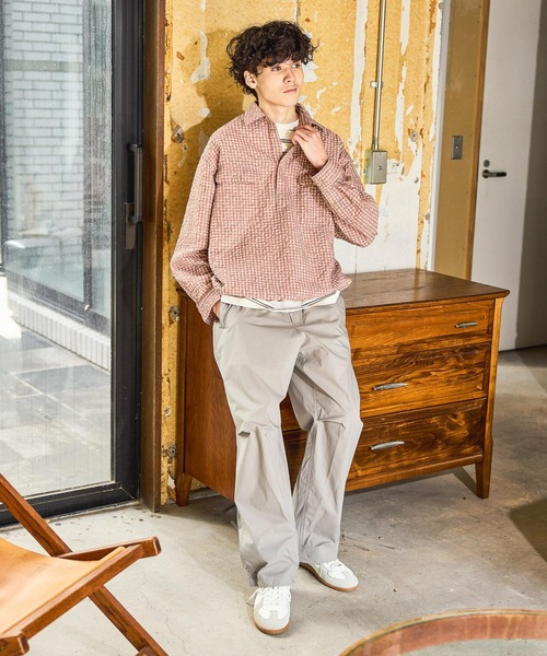 niko and...(ニコアンド)の「ワイドオーバーパンツ(その他パンツ・メンズ・カーキ/グレー/ブラック・MEDIUM/LARGE)」の4枚目の写真