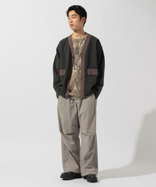 niko and...(ニコアンド)の「ワイドオーバーパンツ(その他パンツ・メンズ・カーキ/グレー/ブラック・MEDIUM/LARGE)」の14枚目の写真