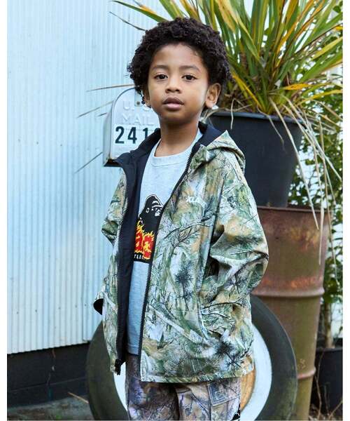 XLarge　Kids　ジャケット セール】【リバーシブル】ツリーカモ柄シャカシャカブルゾン（ブルゾン