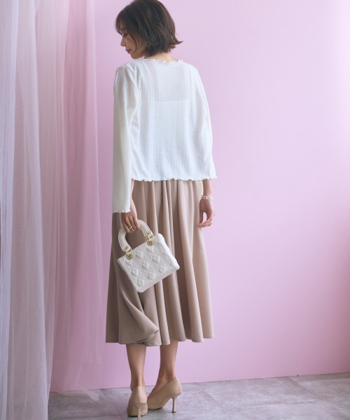 marun（マルン）の「＜大きいサイズ＞２点セット(カーディガン＋キャミソール) marun（カーディガン/ボレロ・レディース・ブラック/オフホワイト・L/LL/3L/4L/5L）」の10枚目の写真