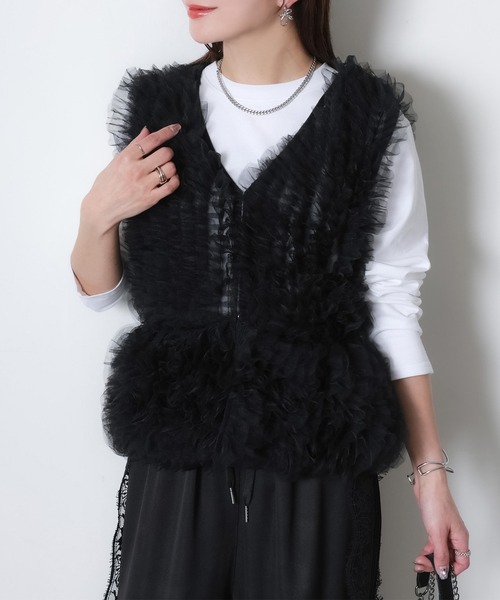 Riberry(リベリー)の「チュールベスト×長袖TシャツSET(ベスト・レディース・ブラック/ホワイト/ブラック×ホワイト・FREE)」の12枚目の写真