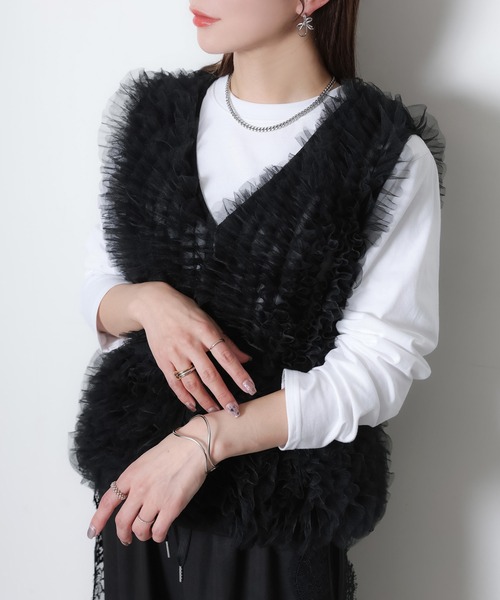 Riberry(リベリー)の「チュールベスト×長袖TシャツSET(ベスト・レディース・ブラック/ホワイト/ブラック×ホワイト・FREE)」の20枚目の写真