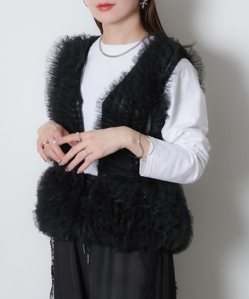 Riberry(リベリー)の「チュールベスト×長袖TシャツSET(ベスト・レディース・ブラック/ホワイト/ブラック×ホワイト・FREE)」の21枚目の写真