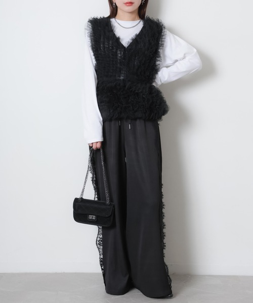 Riberry(リベリー)の「チュールベスト×長袖TシャツSET(ベスト・レディース・ブラック/ホワイト/ブラック×ホワイト・FREE)」の15枚目の写真