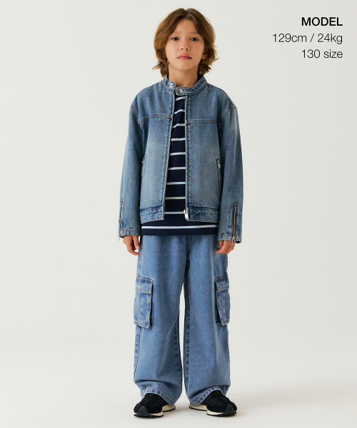 MUSINSA STANDARD KIDS（ムシンサスタンダードキッズ）の「ワイドカーゴバンディングデニムパンツ[ライトインディゴ]（デニムパンツ・レディース・その他・110/120/130/140/150/160）」の2枚目の写真
