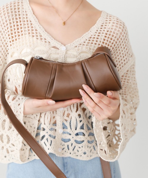 Bab(バブ)の「サークルクロワッサンショルダーバッグ(ショルダーバッグ・レディース・モカ/アイボリー/ブラック・ONESIZE)」の7枚目の写真