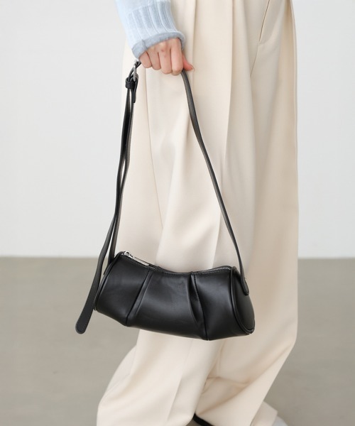 Bab(バブ)の「サークルクロワッサンショルダーバッグ(ショルダーバッグ・レディース・モカ/アイボリー/ブラック・ONESIZE)」の11枚目の写真