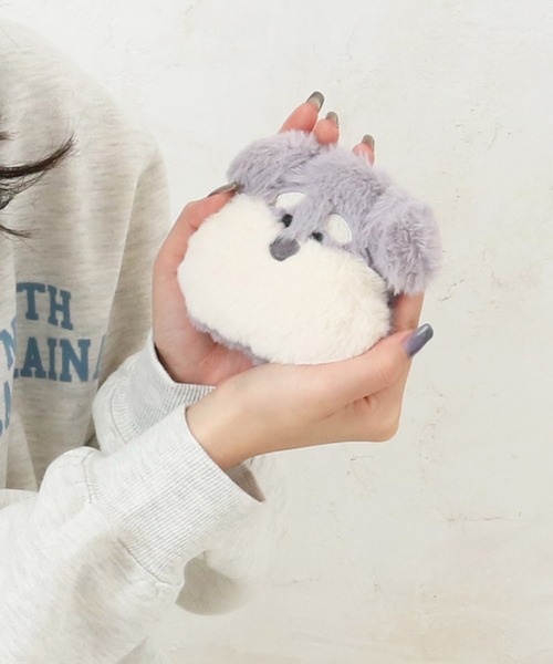 AS KNOW AS plus（アズノゥアズプラス）の「ふわもこ アニマルポケットウォーマー（ポーチ・レディース・D/A・FREE）」の17枚目の写真