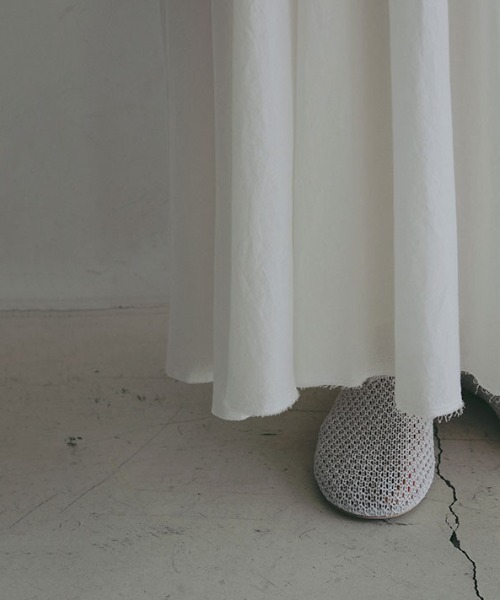 ETRE TOKYO（エトレトウキョウ）の「【先行予約限定 10％OFF】レースコットンキャミワンピース（ワンピース・レディース・ブラック/ホワイト/ブルー・S/M）」の13枚目の写真