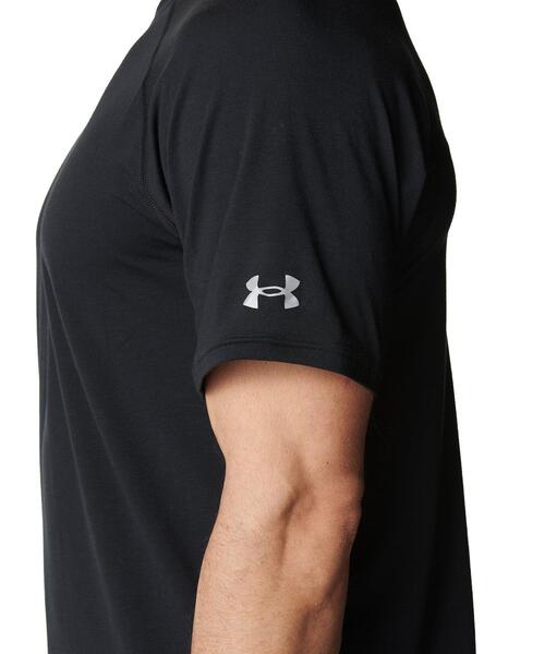 UNDER ARMOUR(アンダーアーマー)の「UAモチベート ソフト ショートスリーブ Tシャツ(トレーニング/メンズ)(Tシャツ/カットソー・メンズ・ブラック・S/M/L/XL/3XL/2XL)」の5枚目の写真