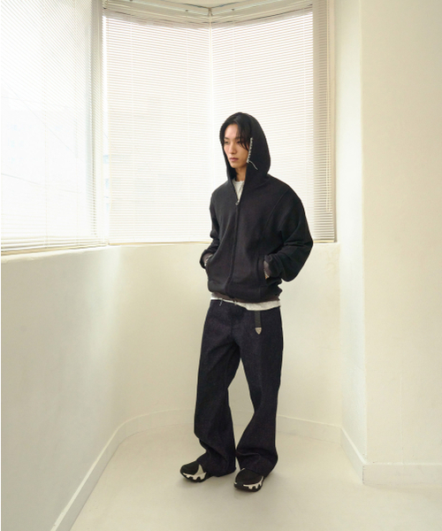 NOSCOULEURS(ノクルールズ)の「UL THERMAL ZIP HOODIE BLACK(パーカー・メンズ・その他・1/2)」の1枚目の写真