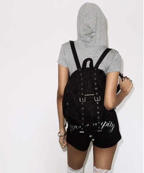 FANCY CLUB(ファンシークラブ)の「◇FANCYCLUB◇ブランド直輸入正規品/サテン アイレット バックパック SATIN EYELET BACKPACK(バックパック/リュック・レディース・ホワイト/ブラック・FREE)」の12枚目の写真