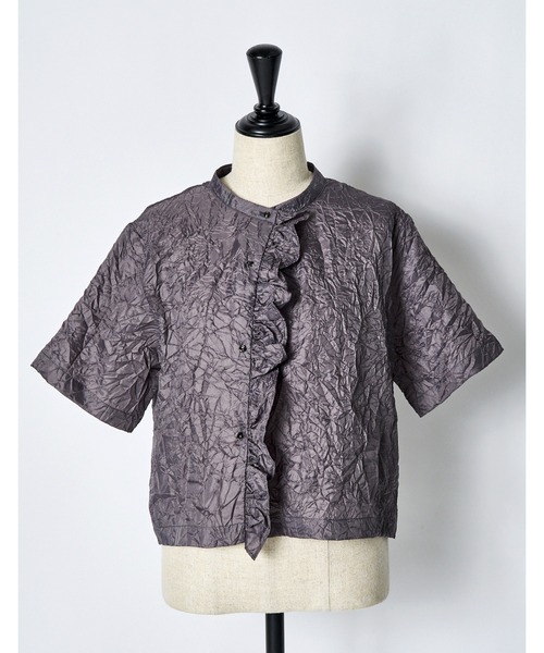 RUMCHE(ラムシェ)の「Catch Washer Cropped Tops / キャッチワッシャークロップドトップス(シャツ/ブラウス・レディース・ベージュ/グレー・FREE)」の18枚目の写真