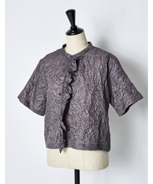 RUMCHE(ラムシェ)の「Catch Washer Cropped Tops / キャッチワッシャークロップドトップス(シャツ/ブラウス・レディース・ベージュ/グレー・FREE)」の17枚目の写真