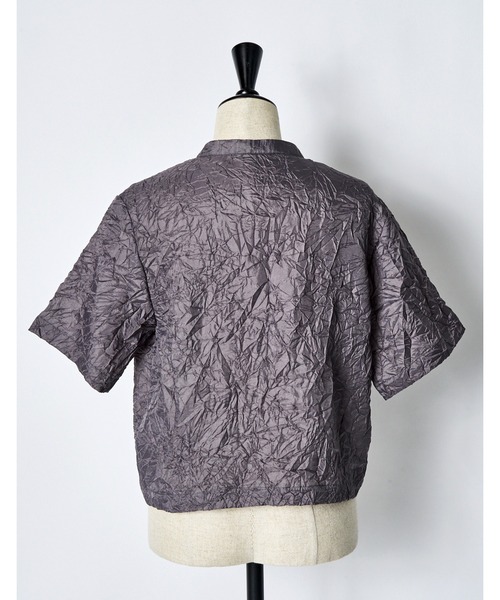 RUMCHE(ラムシェ)の「Catch Washer Cropped Tops / キャッチワッシャークロップドトップス(シャツ/ブラウス・レディース・ベージュ/グレー・FREE)」の16枚目の写真