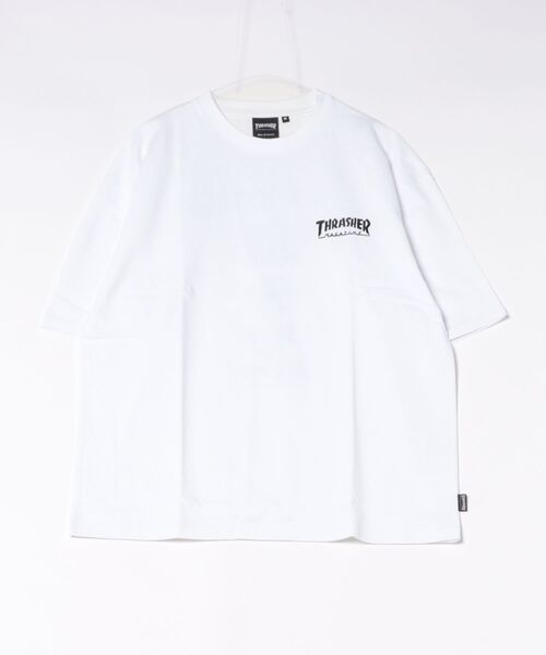 THRASHER(スラッシャー)の「Tour Logo S/S T-SHIRTS/THRASHER スラッシャーワンポイント胸ロゴ バックプリント ビッグシルエット ストリート スケーターユニセックス(Tシャツ/カットソー・メンズ・ホワイト/ブラック・MEDIUM/LARGE/X-LARGE)」の8枚目の写真