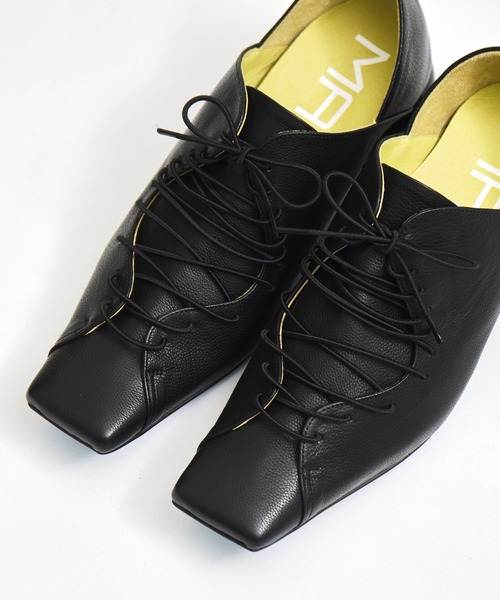 MANA(マナ)の「【MANA/マナ】lace-up square toe pumps/レースアップスクエアトゥパンプス(パンプス・レディース・ブラック/シルバー・40/39/38/37)」の8枚目の写真