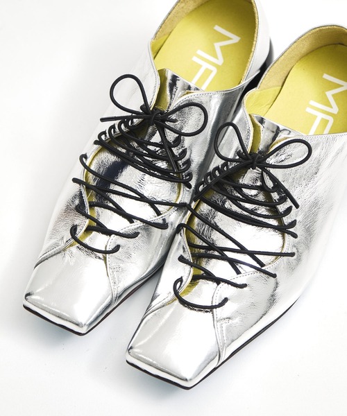 MANA(マナ)の「【MANA/マナ】lace-up square toe pumps/レースアップスクエアトゥパンプス(パンプス・レディース・ブラック/シルバー・40/39/38/37)」の16枚目の写真