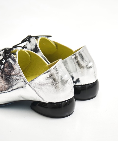 MANA(マナ)の「【MANA/マナ】lace-up square toe pumps/レースアップスクエアトゥパンプス(パンプス・レディース・ブラック/シルバー・40/39/38/37)」の18枚目の写真