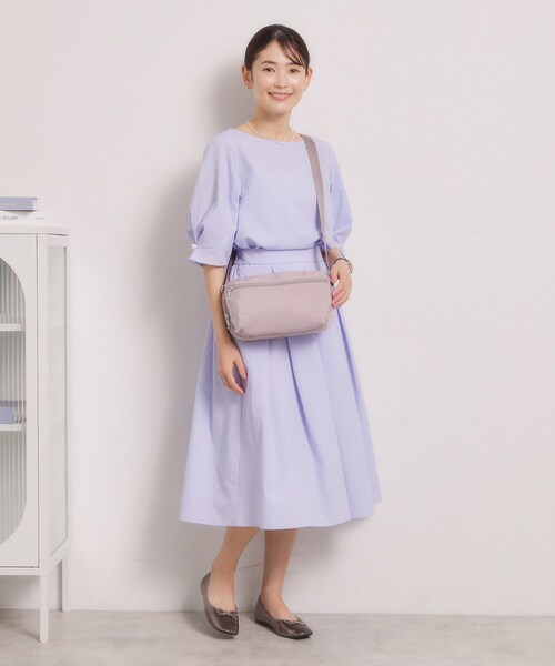 ITS'DEMO（イッツデモ）の「【8ポケット】裏地ストライプショルダー（ショルダーバッグ・レディース・ベビーピンク/ナチュラル/チャコールグレー/ブラック・00）」の6枚目の写真