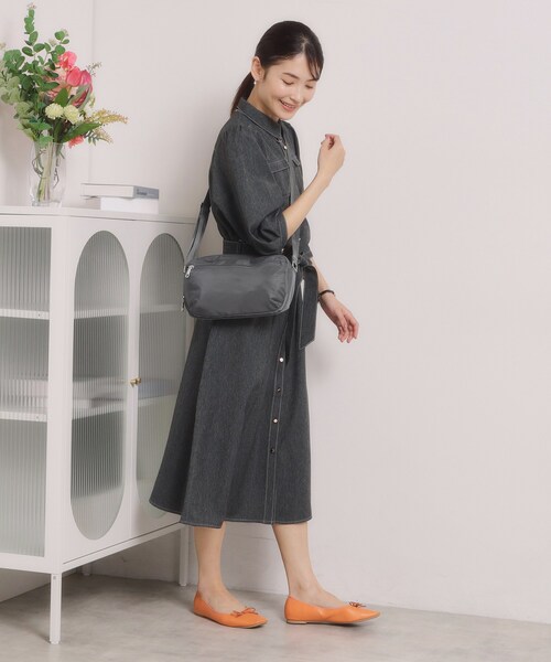 ITS'DEMO（イッツデモ）の「【8ポケット】裏地ストライプショルダー（ショルダーバッグ・レディース・ベビーピンク/ナチュラル/チャコールグレー/ブラック・00）」の8枚目の写真