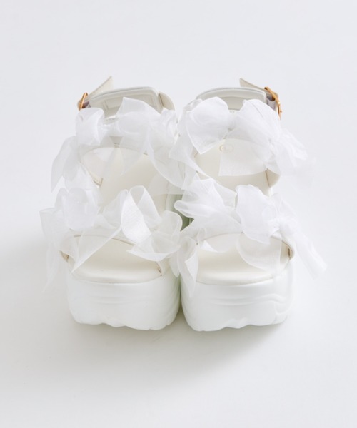 OLIVE des OLIVE（オリーブデオリーブ）の「メニーリボン厚底スポサン（サンダル・レディース・オフホワイト/ブラック・X-LARGE/SMALL/LARGE/MEDIUM）」の6枚目の写真