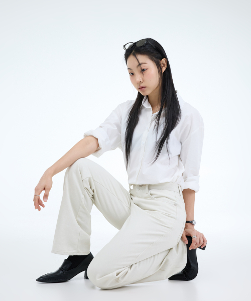 PORTERNA(ポルテナ)の「ESSENTIAL SEMI WIDE JEANS-IVORY(デニムパンツ・レディース・アイボリー・SMALL/MEDIUM)」の10枚目の写真