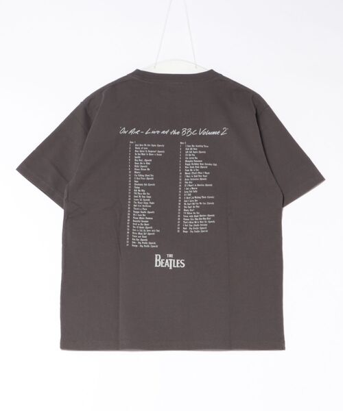 SVEC(シュベック)の「BEATLES ビートルズ レコードプリント S/S Tシャツ(Tシャツ/カットソー・レディース・チャコールグレー・LL/M/L)」の2枚目の写真