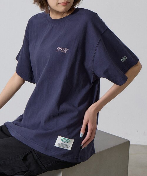 goocy（グーシー）の「【DISCUS】グラフィック半袖T（Tシャツ/カットソー・レディース・ネイビー/オレンジ/ホワイト・FREE）」の3枚目の写真