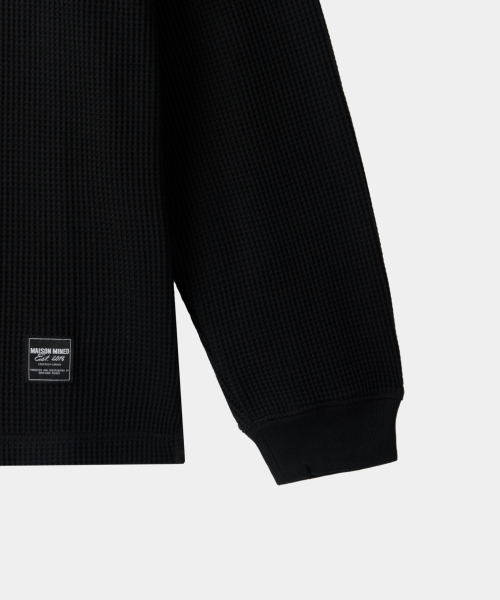 MAISON MINED(メゾンミネド)の「BASIC WAFFLE HENLEY NECK BLACK(Tシャツ/カットソー・メンズ・その他・SMALL/MEDIUM/LARGE)」の5枚目の写真